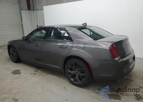 2023 Chrysler 300 S from USA, damaged, VIN 2C3CCABG8PH620397